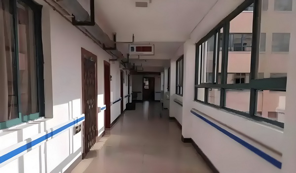 女人老了，走不动了，这2件事最好守口如瓶，这才是真聪明